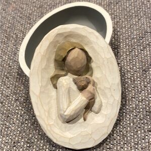 Willow tree my friend sculptured keep sake box